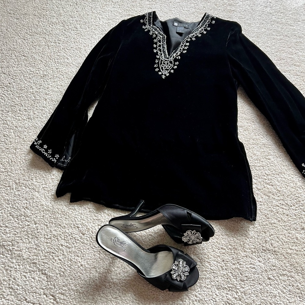 Stretchy velvet and silver sequin top size medium